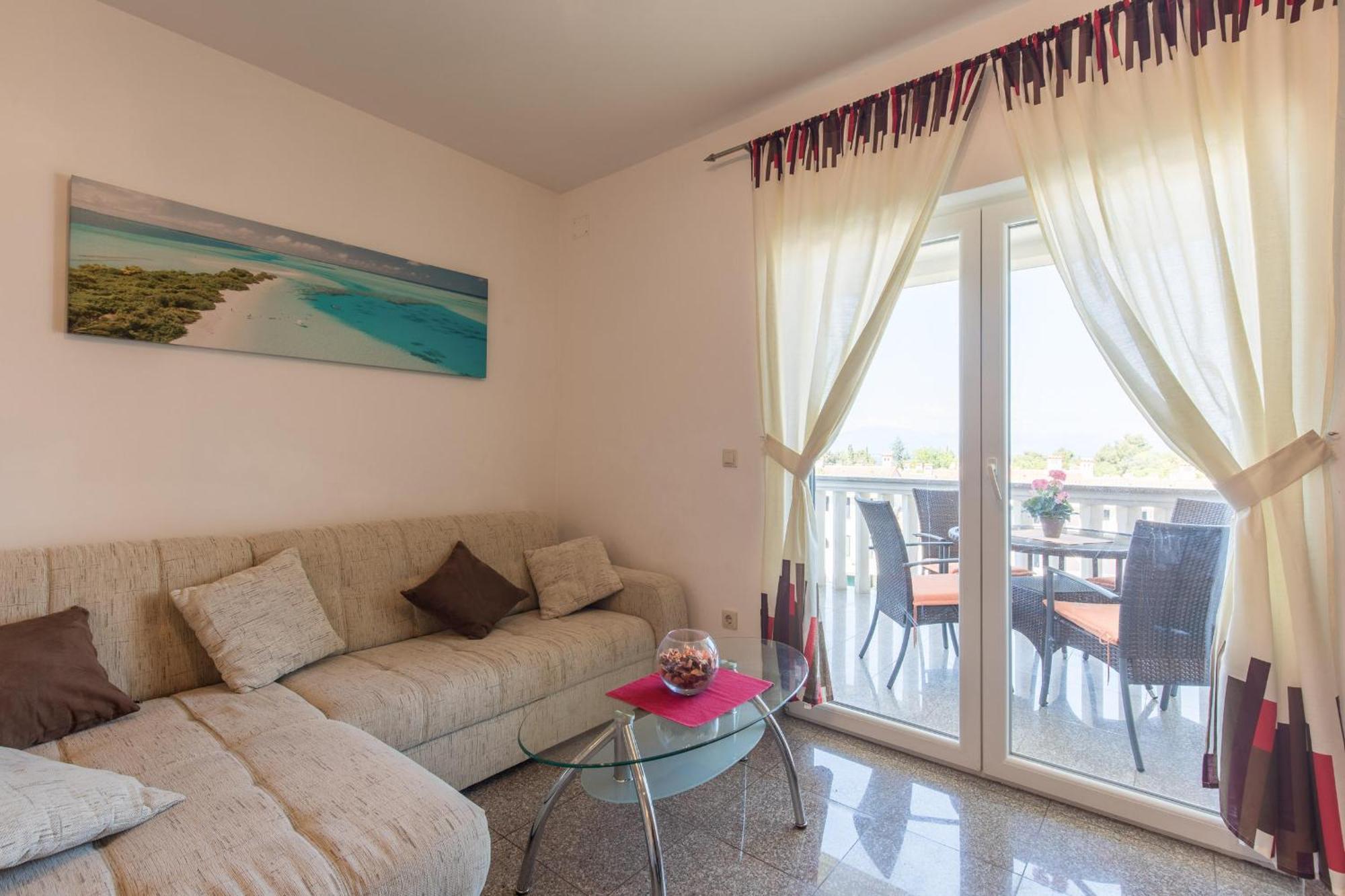 Holiday Home Ore Malinska Kültér fotó